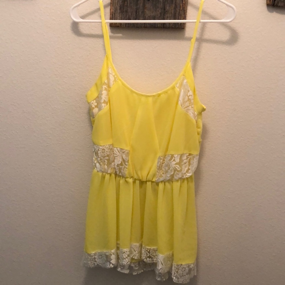 Beautiful bright yellow and lace top.